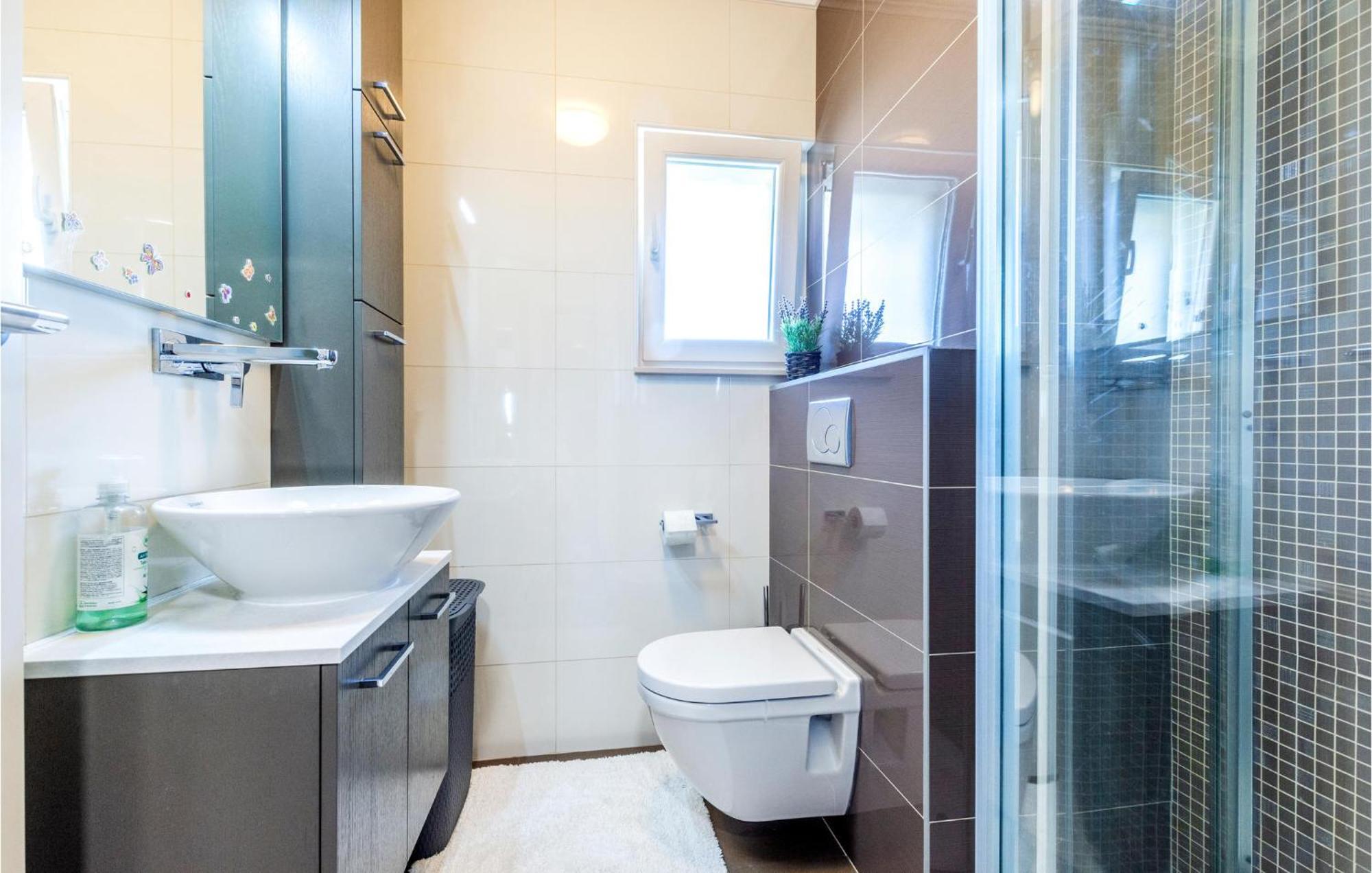 Beautiful Apartment In Split With Kitchen Dış mekan fotoğraf